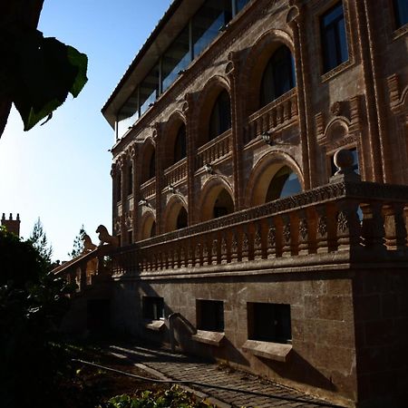 Turabdin Hotel Midyat ภายนอก รูปภาพ
