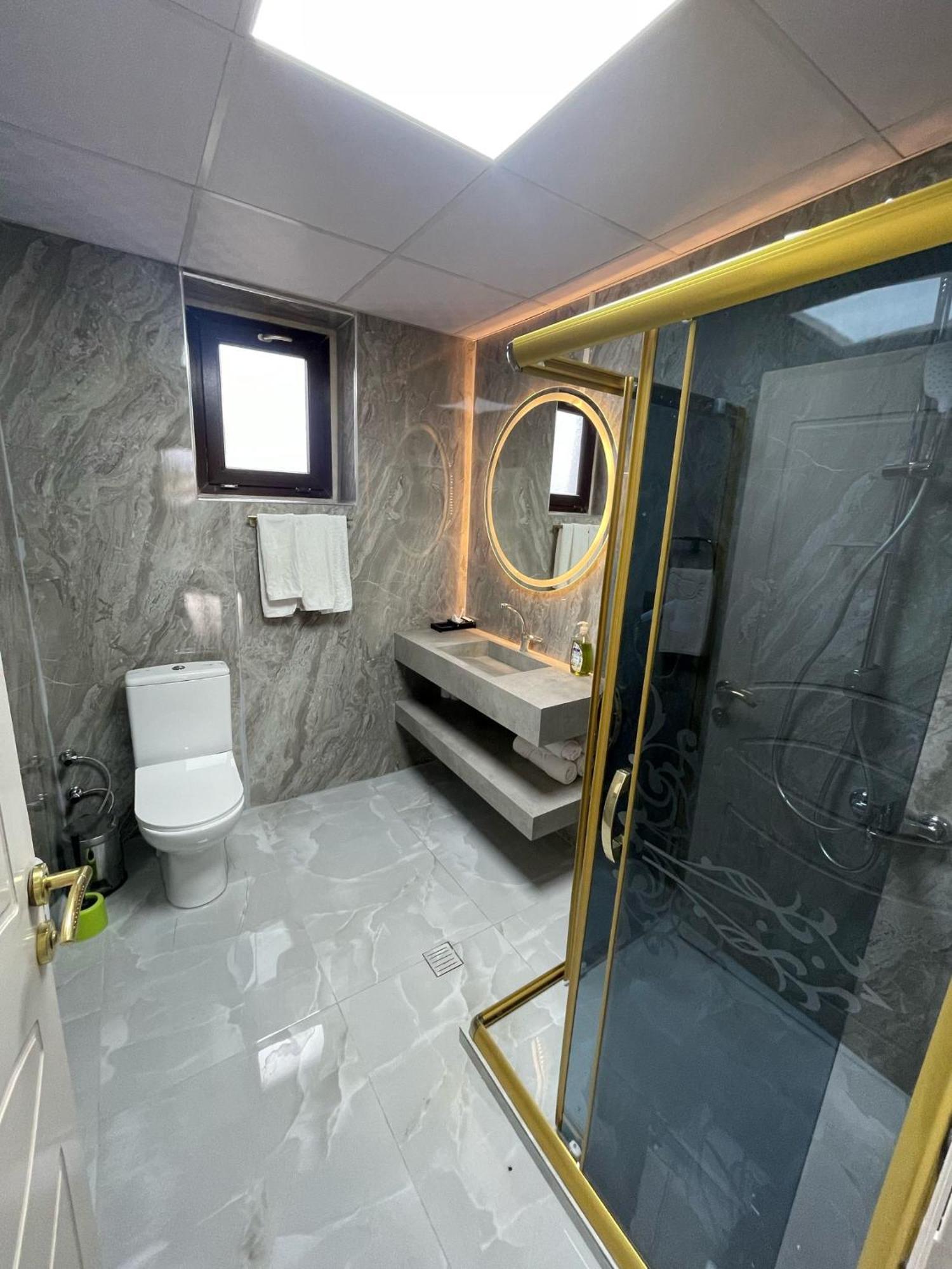 Turabdin Hotel Midyat ภายนอก รูปภาพ